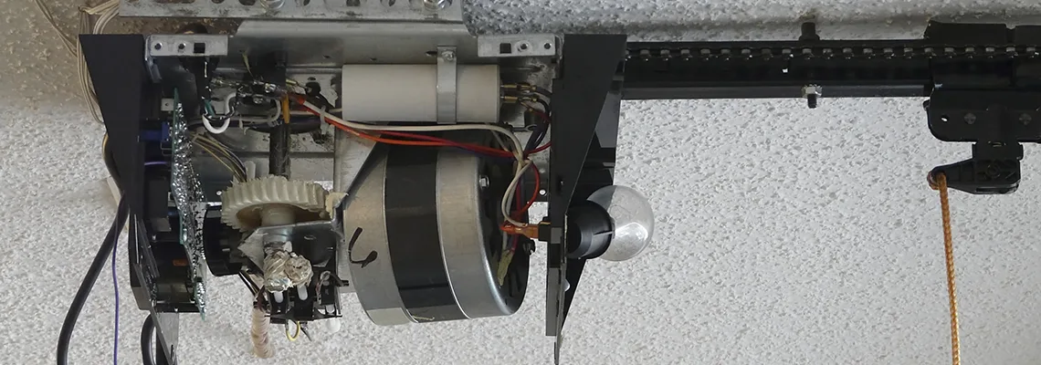 Sliding Garage Door Humming Noise Repair in Tamarac, Florida