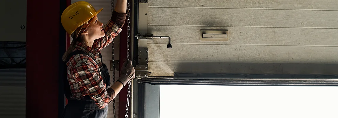 Overhead Garage Door Technician in Tamarac, FL